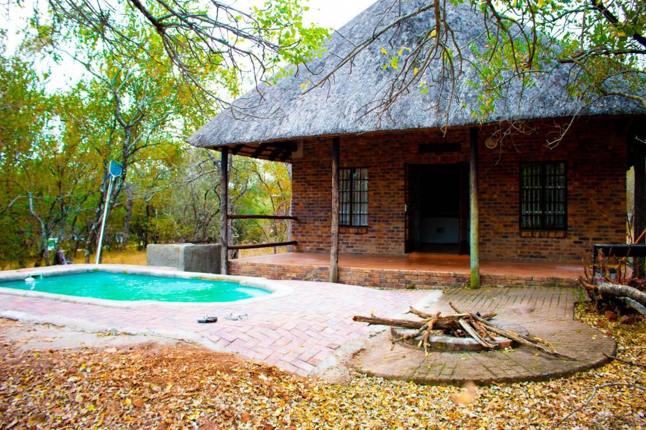 מרלות' פארק Nanisto Bush Lodge מראה חיצוני תמונה